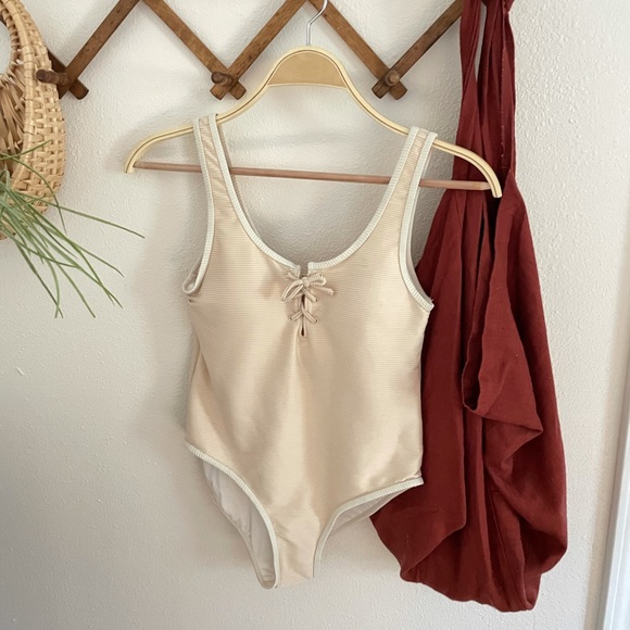 NWT Rylee + Cru One Piece Ribbed Swimsuit - Picture 4 of 12